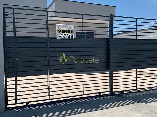 Casa com 200m² 2 quartos e 1 banheiro, à venda, no bairro Cesar Park em Pindamonhangaba