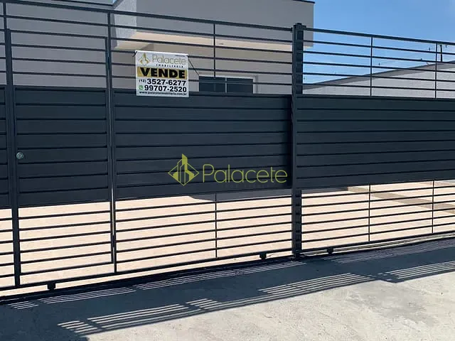 Casa com 200m² 2 quartos e 1 banheiro, à venda, no bairro Cesar Park em Pindamonhangaba