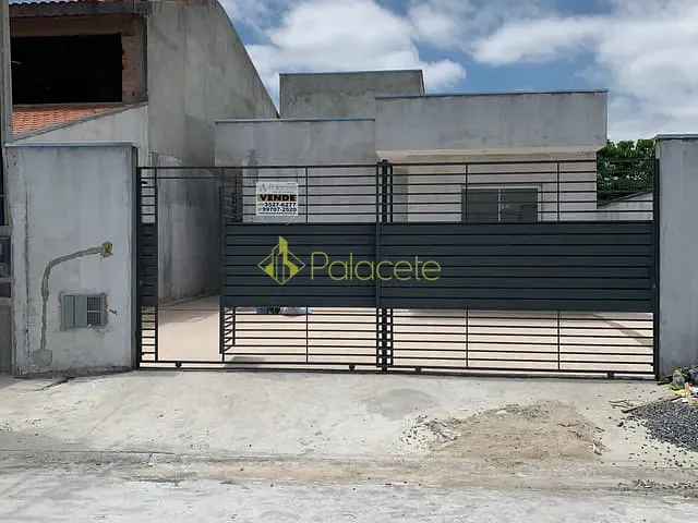 Casa com 200m² 2 quartos e 1 banheiro, à venda, no bairro Cesar Park em Pindamonhangaba