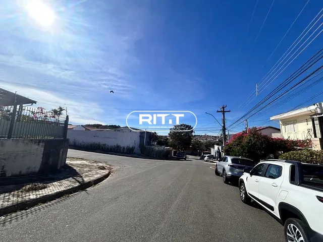 Casa 4 quartos e 3 banheiros, à venda, no bairro Vila Nogueira em Campinas