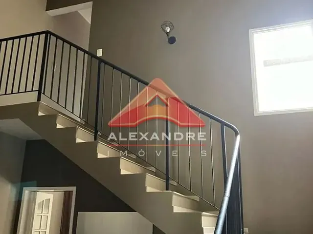 Casa com 136m² 3 quartos e 2 banheiros, à venda, no bairro Loteamento Residencial Vista Linda em São José Dos Campos