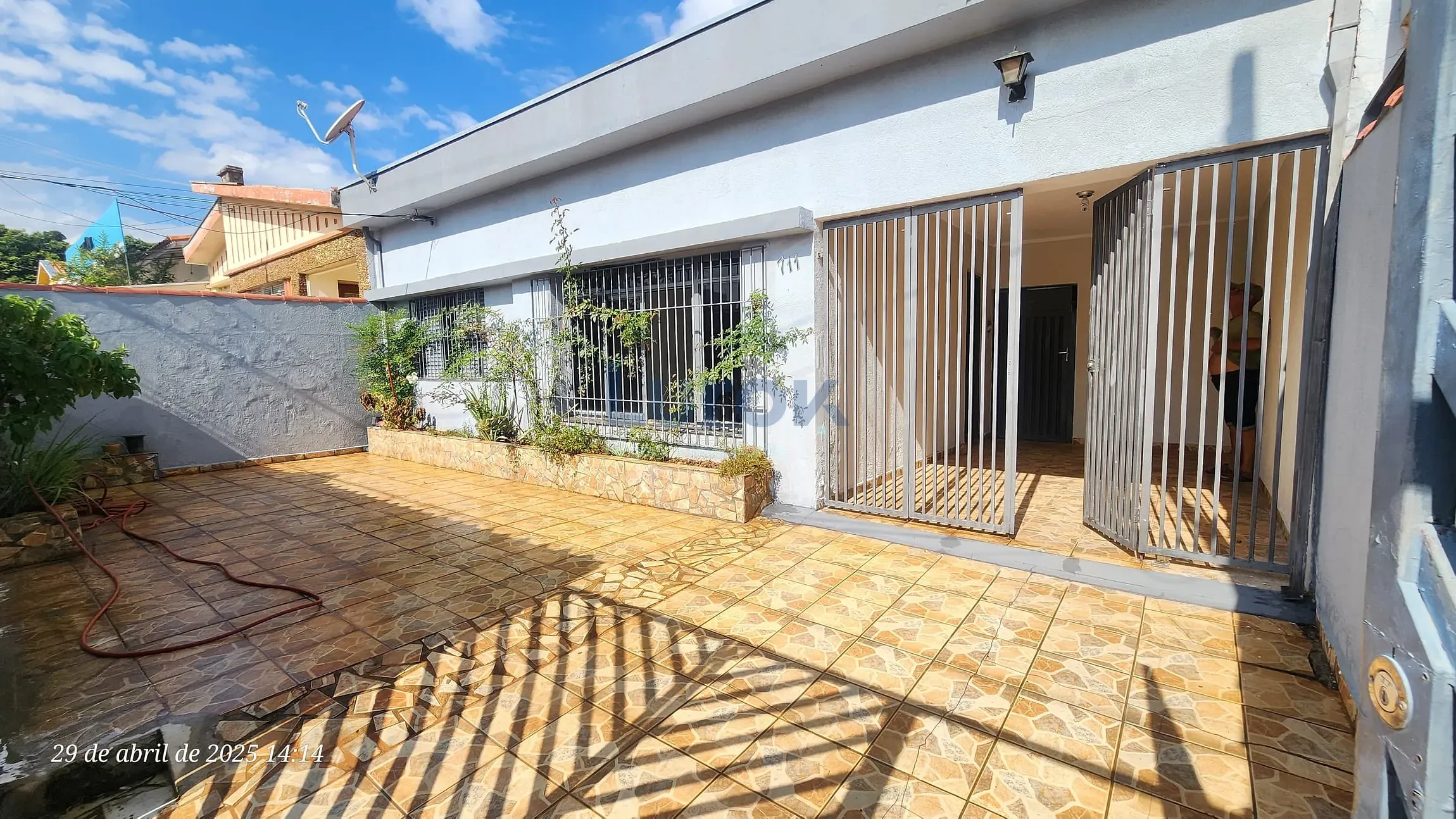 Casa, 2 quartos, 180 m² - Foto 1