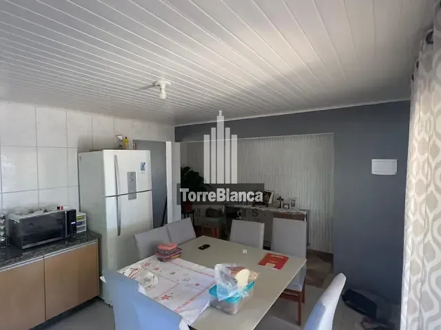 Casa com 462m² 3 quartos e 2 banheiros, à venda, no bairro Orfãs em Ponta Grossa