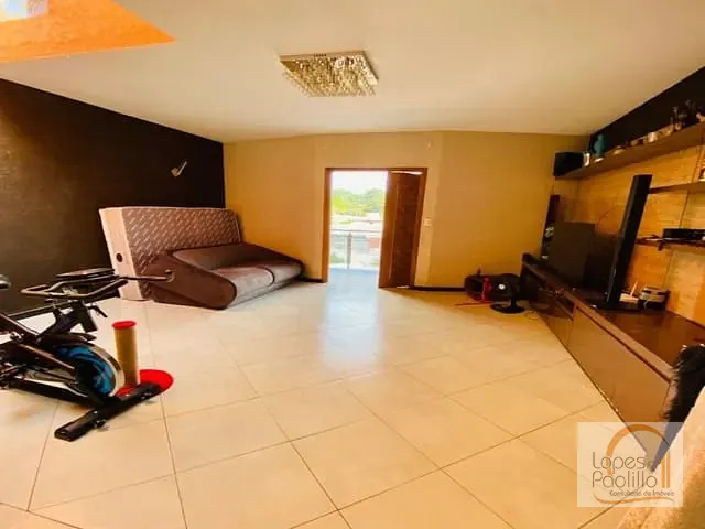 Casa com 512m² 2 quartos e 1 banheiro, à venda, no bairro Jardim Estância Brasil em Atibaia