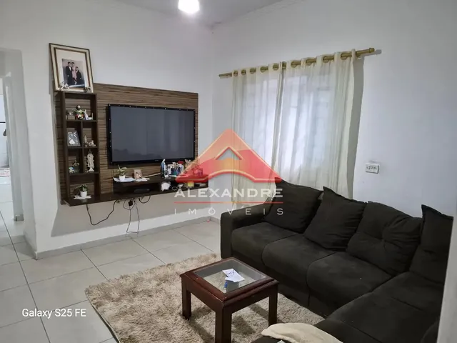 Casa com 125m² 3 quartos e 1 banheiro, à venda, no bairro Jardim Del Rey em São José Dos Campos