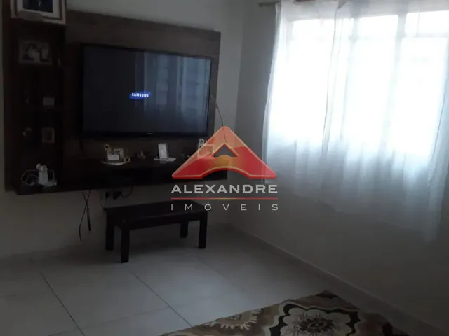 Casa com 125m² 3 quartos e 1 banheiro, à venda, no bairro Jardim Del Rey em São José Dos Campos