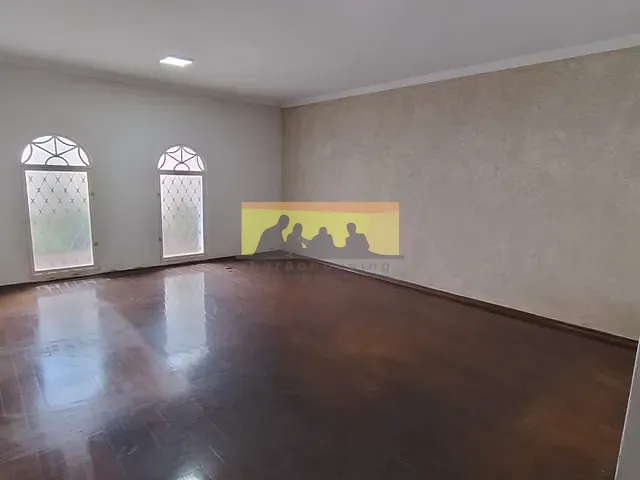 Casa com 250m² 3 quartos e 2 banheiros, à venda, no bairro Jardim Independência em Campinas