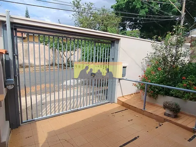 Casa com 250m² 3 quartos e 2 banheiros, à venda, no bairro Jardim Independência em Campinas