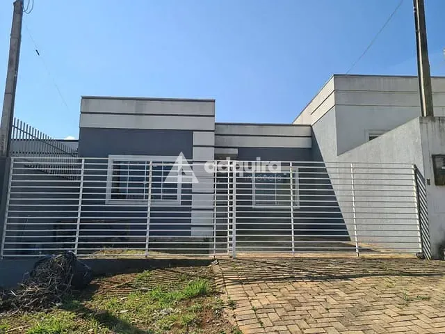 Casa 3 quartos e 1 banheiro, à venda, no bairro Colônia Dona Luíza em Ponta Grossa
