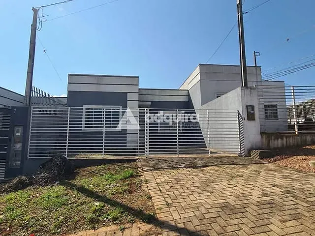 Casa 3 quartos e 1 banheiro, à venda, no bairro Colônia Dona Luíza em Ponta Grossa