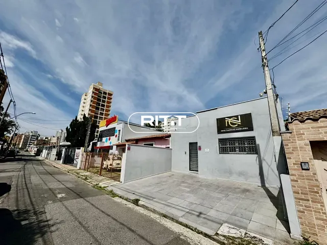 Casa para alugar, no bairro Bosque em Campinas