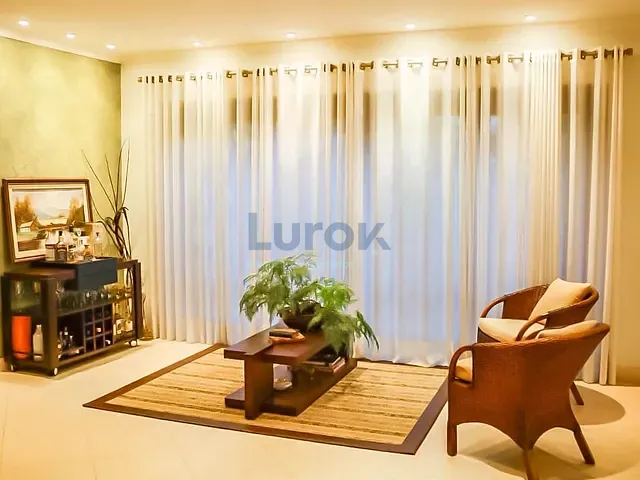 Casa com 1300m² 4 quartos e 7 banheiros, à venda, no bairro Pinheiro em Valinhos