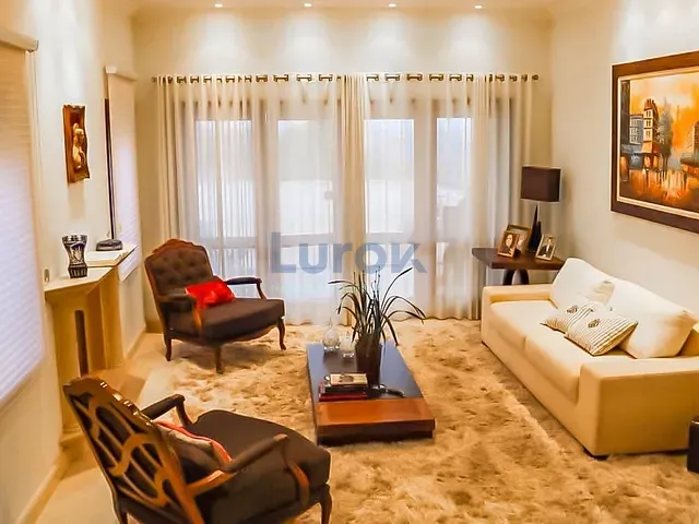 Casa com 1300m² 4 quartos e 7 banheiros, à venda, no bairro Pinheiro em Valinhos