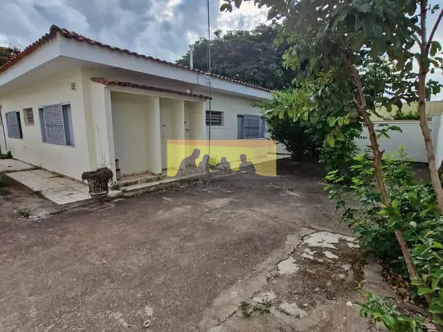 Casa com 450m² 4 quartos e 5 banheiros, para alugar, no bairro Cidade Universitária em Campinas