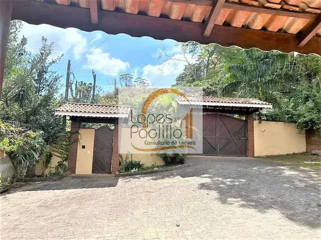 Casa com 1248m² 4 quartos e 3 banheiros, à venda, no bairro Condominio Estância dos Lagos em Atibaia