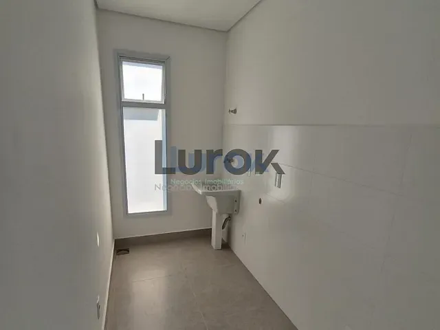 Casa com 115m² 3 quartos e 3 banheiros, à venda, no bairro Chácaras Silvania em Valinhos