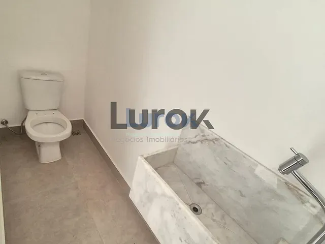 Casa com 115m² 3 quartos e 3 banheiros, à venda, no bairro Chácaras Silvania em Valinhos