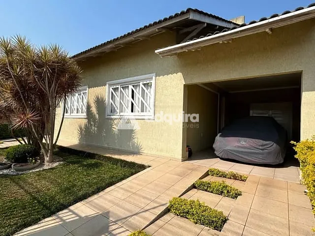 Casa com 462m² 3 quartos e 3 banheiros, à venda, no bairro Orfãs em Ponta Grossa