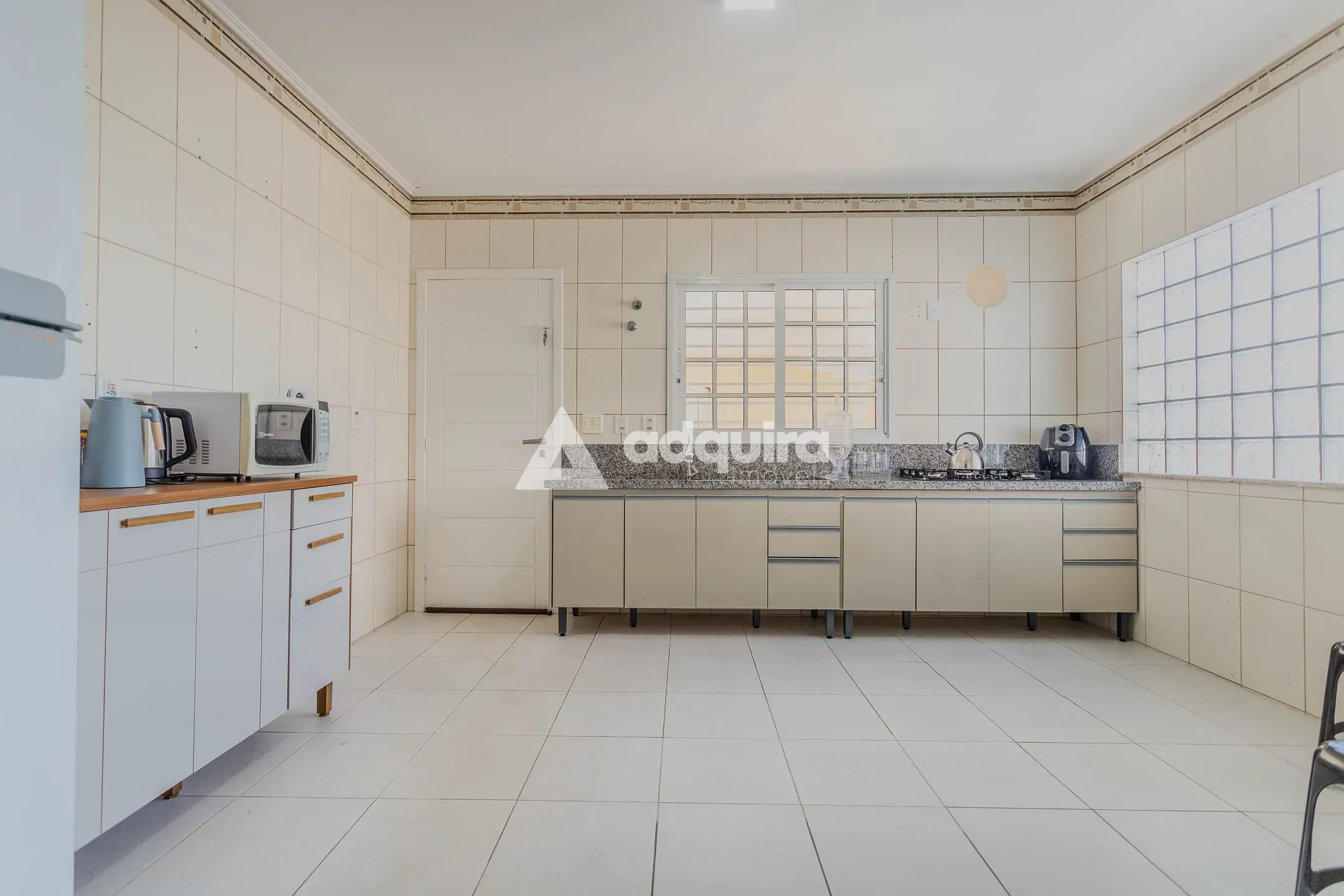 Casa, 4 quartos, 241 m² - Foto 5
