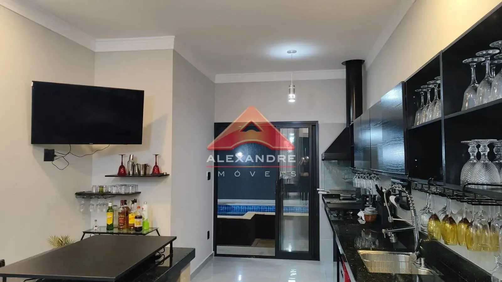 Casa, 3 quartos, 127 m² - Foto 2
