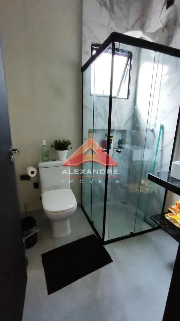 Casa, 3 quartos, 127 m² - Foto 1