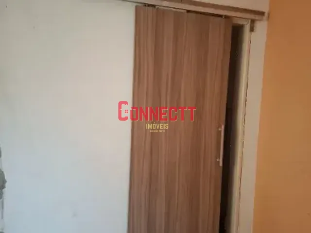 Casa com 200m² 4 quartos e 2 banheiros, à venda, no bairro Adelino Simioni em Ribeirão Preto