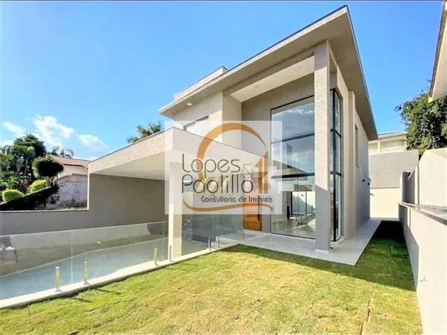 Casa com 360m² 3 quartos e 4 banheiros, à venda, no bairro Parque Arco Iris em Atibaia