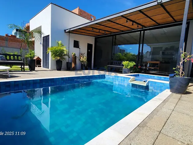 Casa com 508m² 3 quartos e 5 banheiros, à venda, no bairro Jardim Portugal em Valinhos