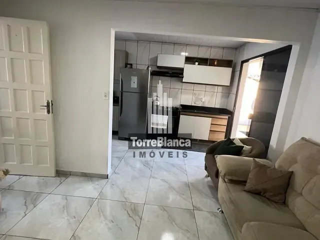 Casa com 130m² 4 quartos e 2 banheiros, à venda, no bairro Nova Rússia em Ponta Grossa