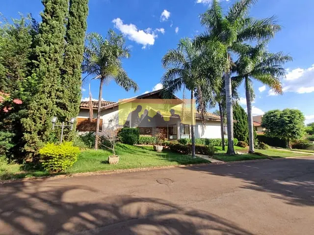 Casa com 982m² 3 quartos e 5 banheiros, à venda ou para alugar, no bairro Chácara Santa Margarida em Campinas