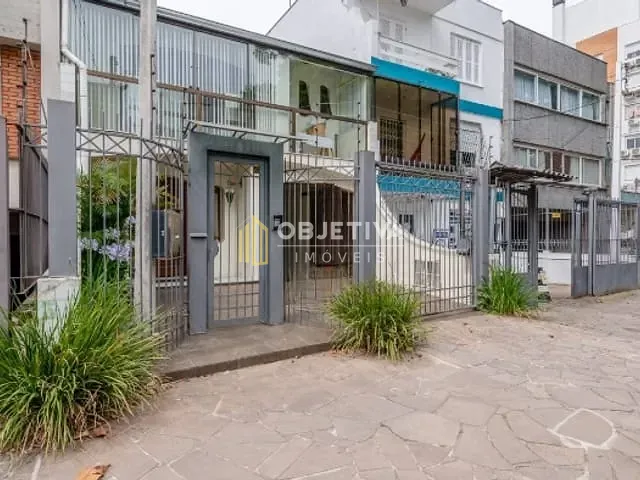 Casa 4 quartos e 4 banheiros, para alugar, no bairro Santa Cecília em Porto Alegre
