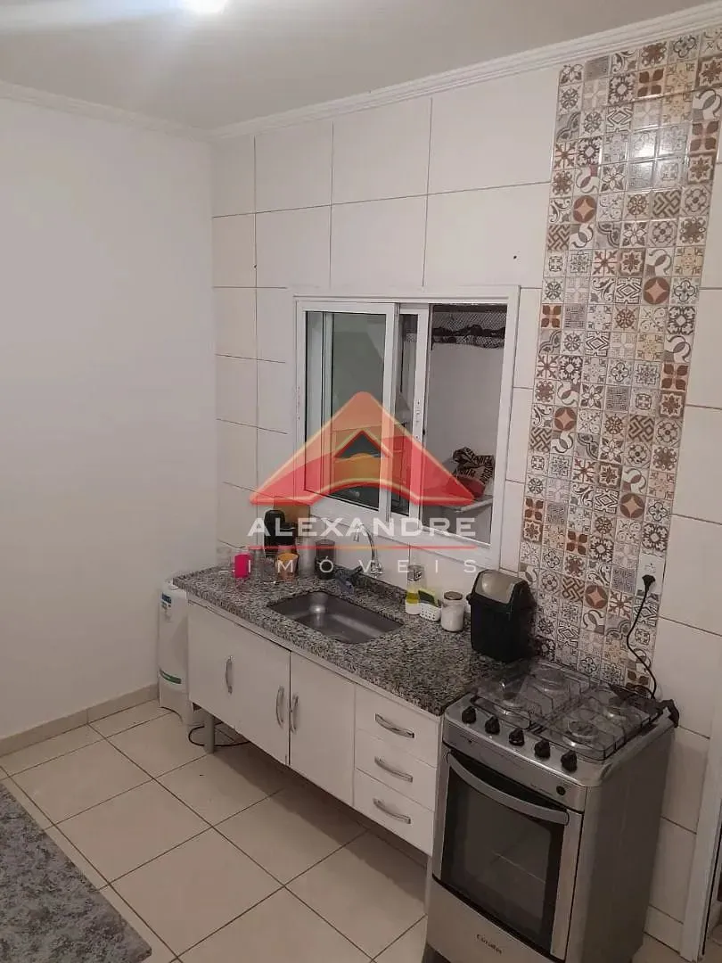 Casa, 1 quarto, 10 m² - Foto 2