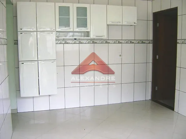 Casa com 175m² 4 quartos e 2 banheiros, à venda, no bairro Campos de São José em São José dos Campos