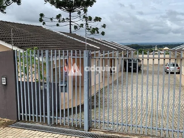 Casa com 57m² 2 quartos e 1 banheiro, à venda, no bairro Contorno em Ponta Grossa