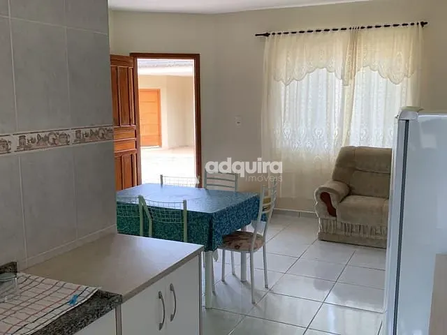 Casa com 57m² 2 quartos e 1 banheiro, à venda, no bairro Contorno em Ponta Grossa