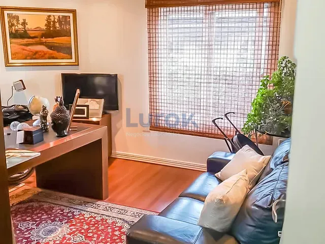 Casa com 1057m² 4 quartos e 8 banheiros, à venda, no bairro joapiranga em Valinhos