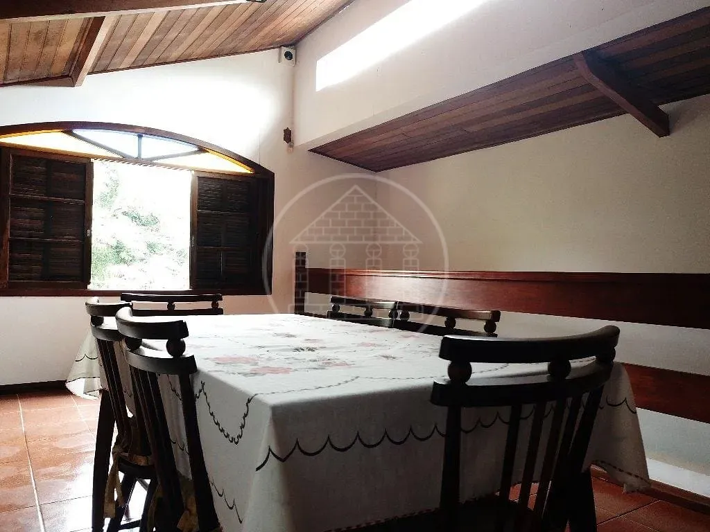Casa, 5 quartos, 210 m² - Foto 6