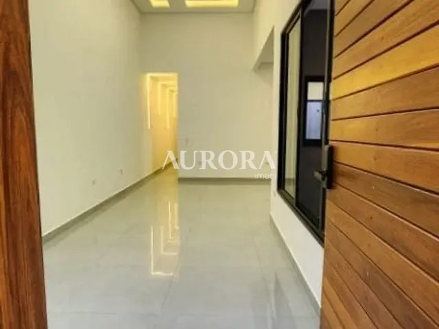 Casa 3 quartos e 1 banheiro, à venda, no bairro Piza em Londrina