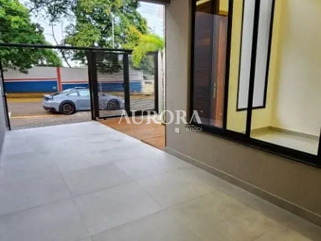 Casa 3 quartos e 1 banheiro, à venda, no bairro Piza em Londrina