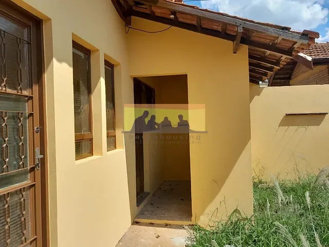 Casa com 300m² 1 quarto e 1 banheiro, à venda, no bairro Bosque de Barão Geraldo em Campinas