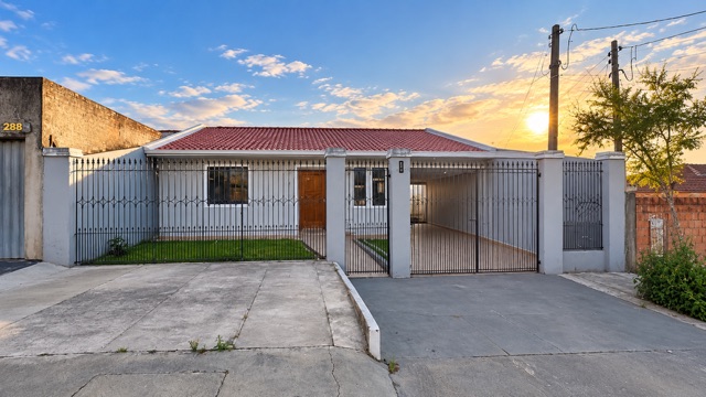 Locação - Casa com 3 quartos (sendo 1 suíte), 2 vagas de garagem, Churrasqueira, Quintal Amplo, 120 m² - Chapada, Ponta Grossa