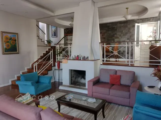 Casa com 370m² 3 quartos e 3 banheiros, à venda, no bairro Jardim Esplanada II em São José dos Campos