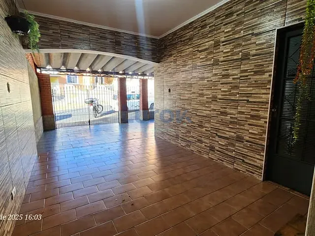Casa com 336m² 3 quartos e 2 banheiros, à venda, no bairro Parque das Colinas em Valinhos