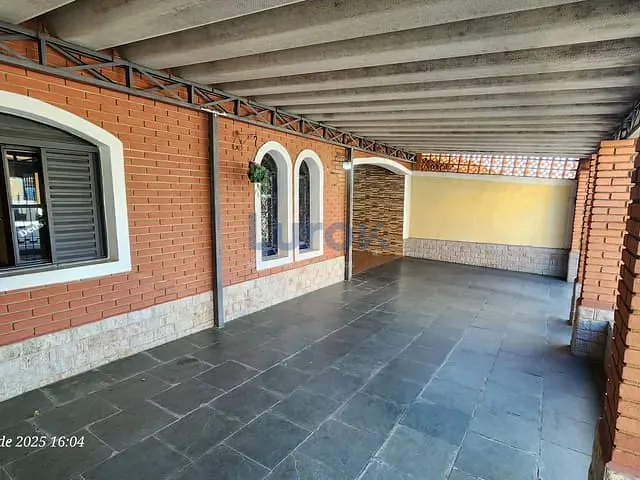 Casa com 336m² 3 quartos e 2 banheiros, à venda, no bairro Parque das Colinas em Valinhos