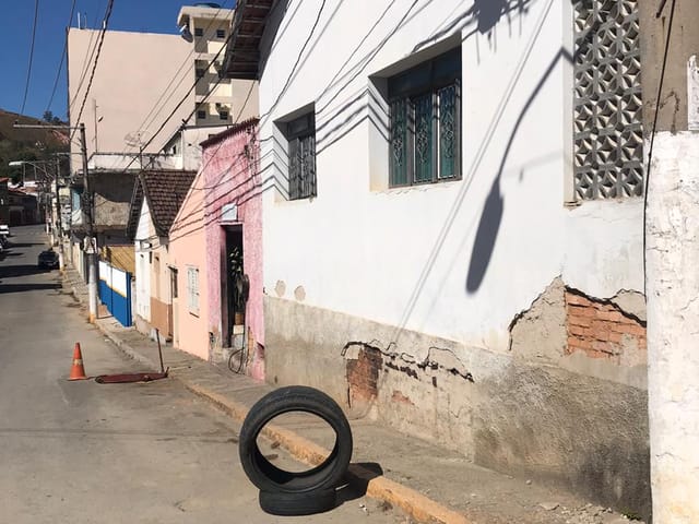 Casa com 590m², à venda, no bairro Centro em Aparecida