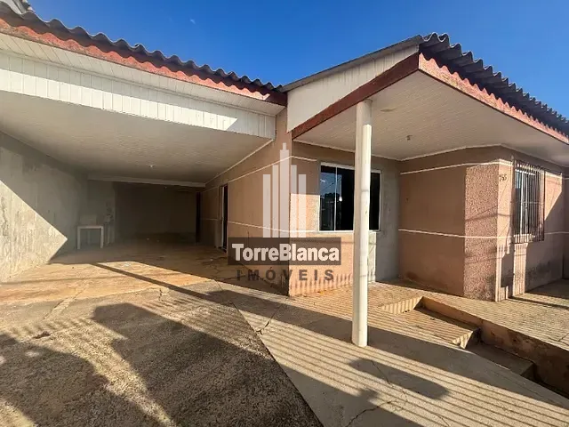 Casa com 116m² 3 quartos e 1 banheiro, à venda, no bairro Uvaranas em Ponta Grossa