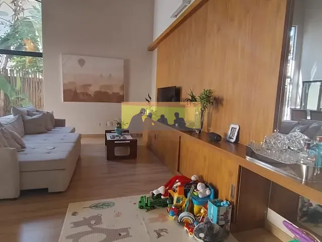 Casa com 450m² 3 quartos e 5 banheiros, à venda, no bairro Barão do Café em Campinas