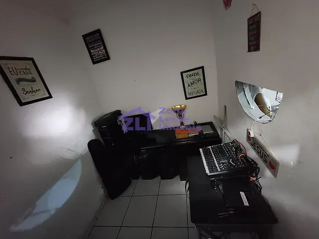 Casa 7 quartos e 6 banheiros, à venda, no bairro Vila Araguaia em São Paulo
