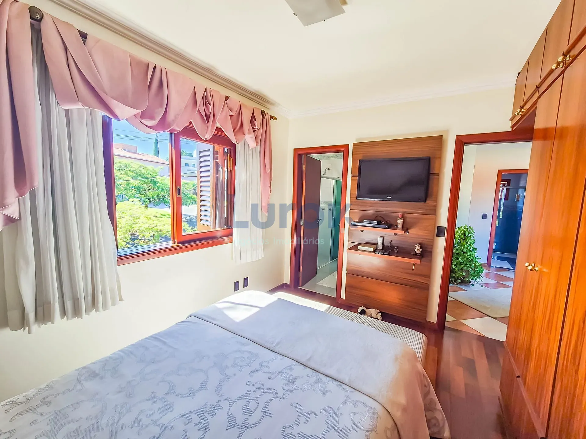 Casa, 4 quartos, 398 m² - Foto 33