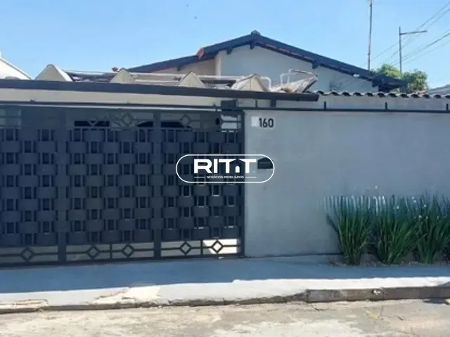 Casa com 270m² 3 quartos e 2 banheiros, à venda, no bairro Jardim García em Campinas